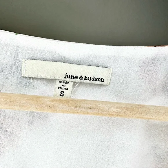 June and Hudson Foral Wrap Top - Picture 12 of 13